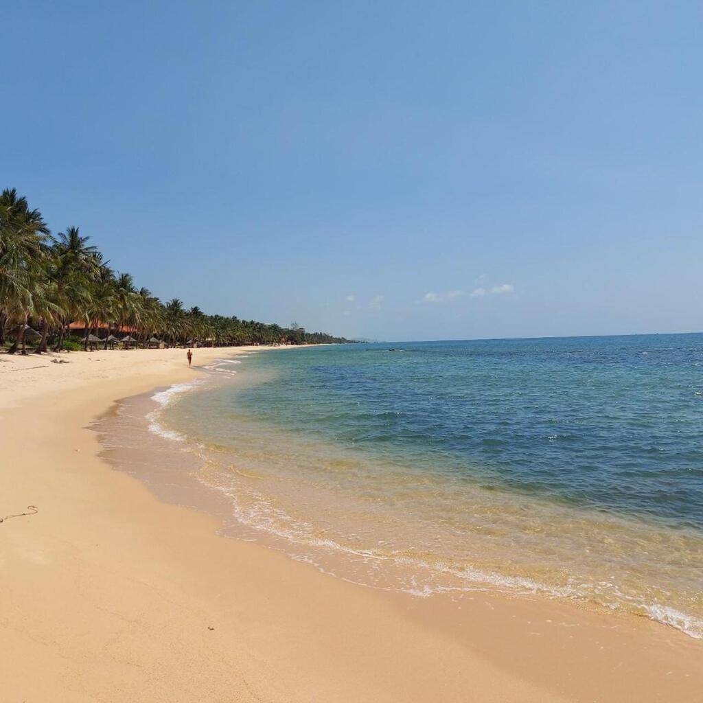 Victoria Phu Quoc Hotel Beachfront Night Market الغرفة الصورة